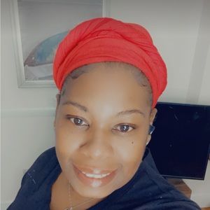 Meet your Posher, Teneisha